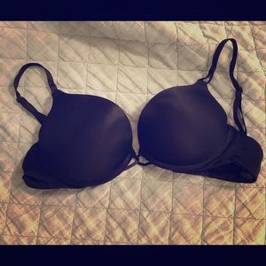 Victoria Secret Bombshell Bra